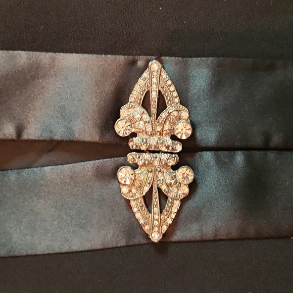 Sunny Choi vintage silk trimmed, broach closure blazer Size 6 - Picture 10 of 12